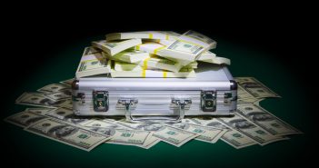 King of Morocco to give 12 million dollars for Hillary Clinton meeting